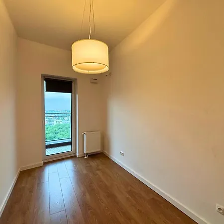 Penthouse 96, #st55, 17 Pietro, Fv Parking Balkon