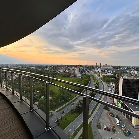 Penthouse 96, #st55, 17 Pietro, Fv Parking Balkon Apartment *